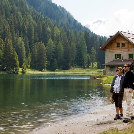 Rifugio Lago Nambino Madonna Εξωτερικό φωτογραφία