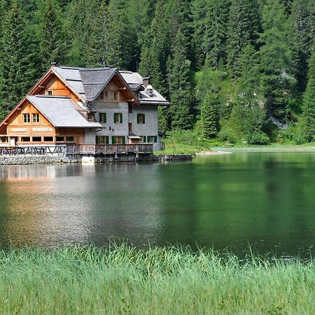 Rifugio Lago Nambino Madonna Εξωτερικό φωτογραφία